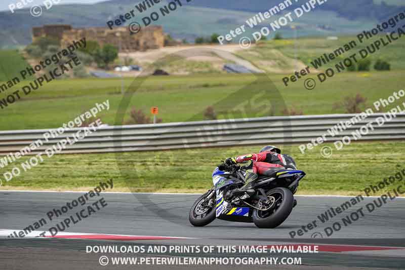 cadwell no limits trackday;cadwell park;cadwell park photographs;cadwell trackday photographs;enduro digital images;event digital images;eventdigitalimages;navarra;no limits trackdays;peter wileman photography;racing digital images;trackday digital images;trackday photos